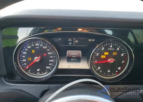 2019 Mercedes-Benz E 300 z USA, uszkodzony, nr VIN WDDZF4JB3KA656757